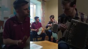 Гармошка и бубен. Карапет