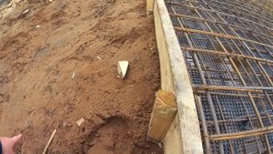 ЗАЛЬЕМ ЛИ ПЛИТУ БЕЗ БЕТОНОНАСОСА? / ФУНДАМЕНТ ПОД ДОМ / СТРОИТЕЛЬСТВО ДОМА В ЩЕЛКОВО / САНЯ СТРОЙ-К