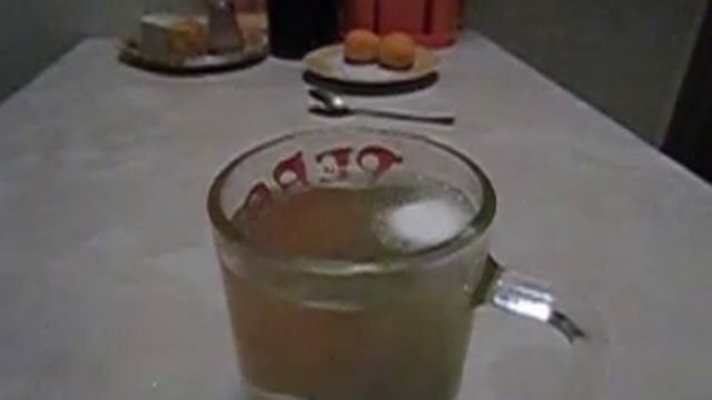 ШИПУЧАЯ ТАБЛЕТКА! SLOW MOTION! смотреть онлайн