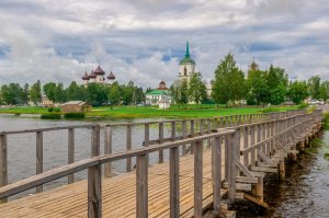 ЗВЁЗДЫ ВОССИЯЛИ, ВЕТРЫ ЗАГУЛЯЛИ... (Фото Ал-дра Архипкина (Вятка) - Юрий Шестернин и ансамбль Хмель)