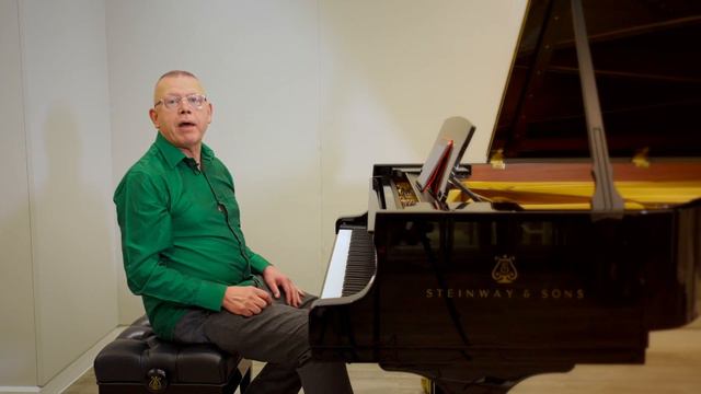 Piano Lesson on Creating your Own Exercises смотреть онлайн