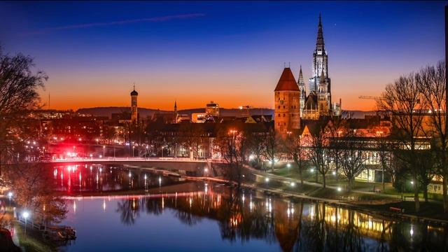 4k Ulmer Münster Sunset смотреть онлайн