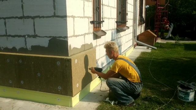 Наружнее утепление дома своими руками за 12 минут смотреть онлайн