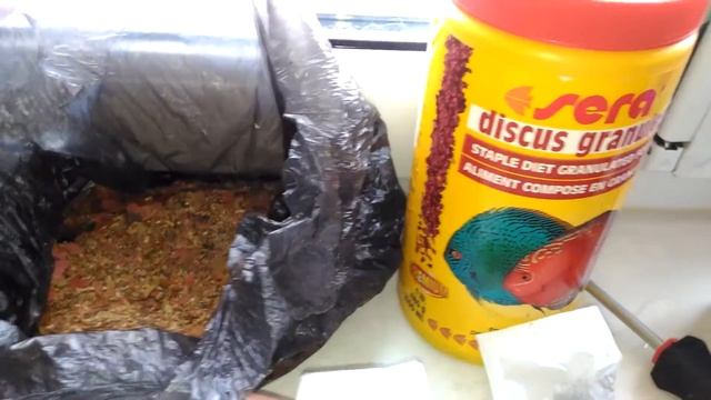 #КОРМ ДЛЯ #РЫБ Приготовление #сухого #корма для #рыбок смотреть онлайн