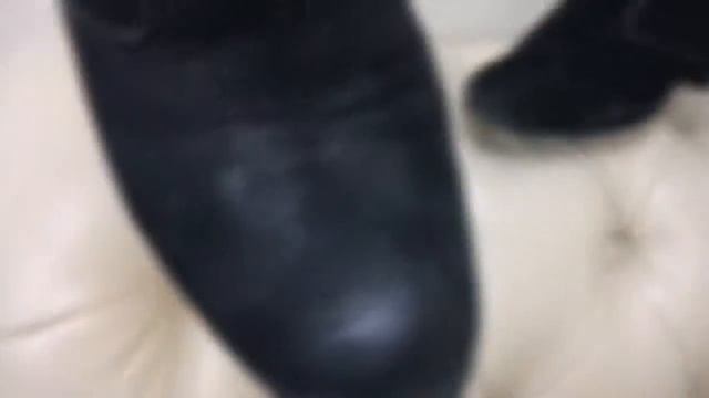 Химчистка замшевых сапог, выведение реагентов и покраска смотреть онлайн