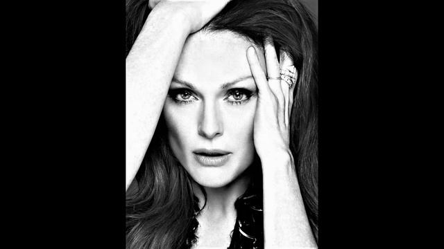 JULIANNE MOORE     PHOTOS    actress
