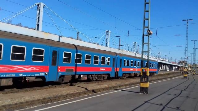 Vonatok Budapest Nyugati Pályaudvaron-Trains in Budapest Nyugati Pályaudvar смотреть онлайн