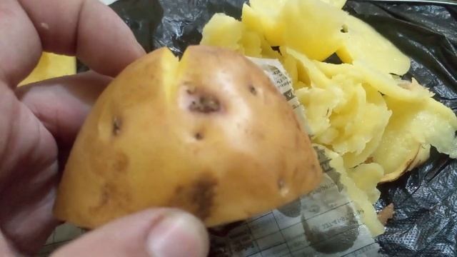 Лайфхак для рыбалки.Как сохранить мотыля. Зимняя рыбалка. смотреть онлайн