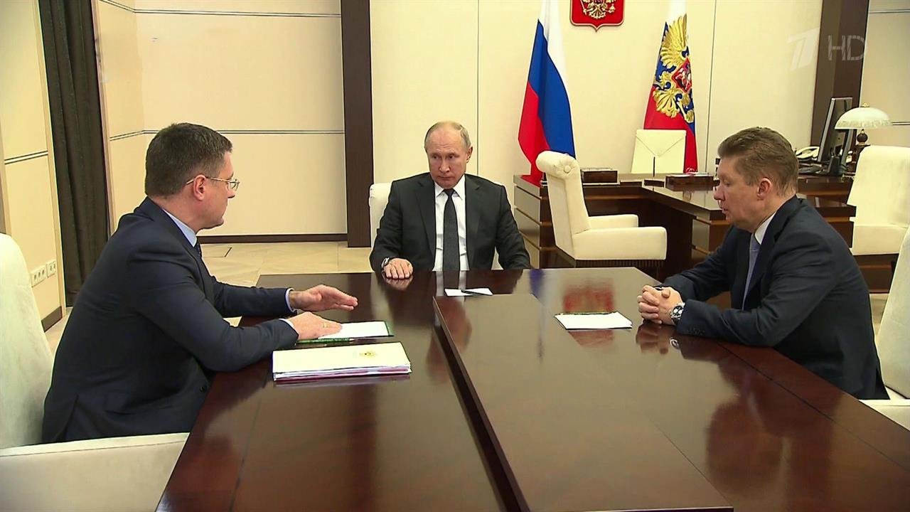 Министр энергетики Александр Новак доложил президенту о готовности к зиме