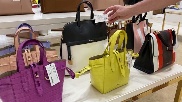 FURLA. Скидка 20% (только 2 дня). Аутлет La Roca Village - 20.05.2022. #furla #фурла смотреть онлайн