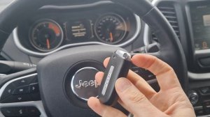 JEEP CHEROKEE КЛЮЧ: СДЕЛАТЬ ДУБЛИКАТ ЧИП КЛЮЧА ЗАЖИГАНИЯ. ДЖИП ЧЕРОКИ СМАРТ АВТОКЛЮЧ ИЗГОТОВЛЕНИЕ