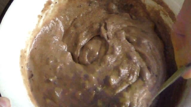 Шоколадный манник с орехами и изюмом, брауни из манки, манный пирог