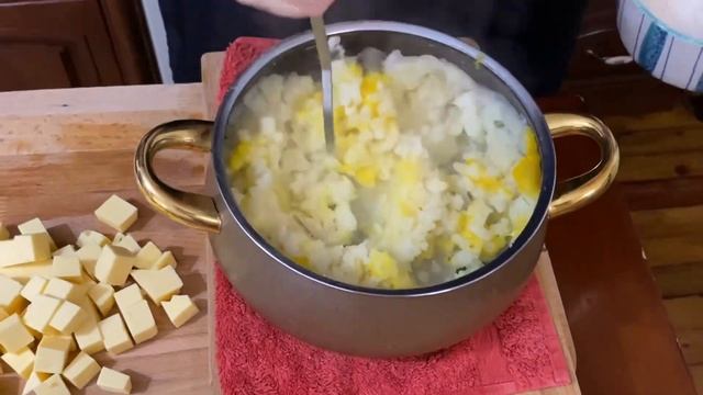 Рецепт приготовления картофельных шариков с сырной начинкой ?? смотреть онлайн