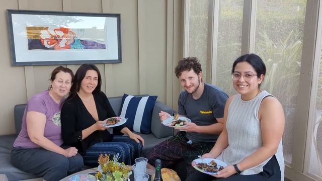 Мне 64. Маленький праздник, Часть 1 смотреть онлайн