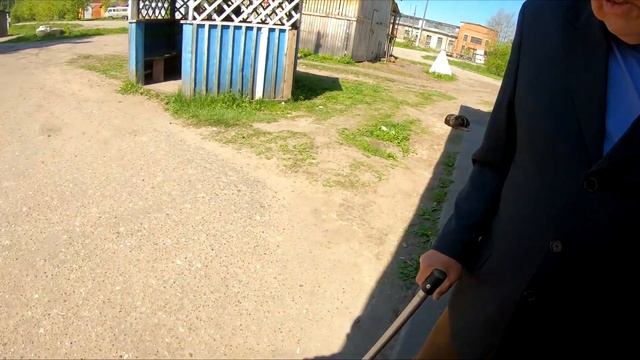 Провожу свет в гараж, беседа со старейшиной деревни смотреть онлайн