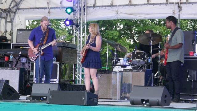 Tedeschi Trucks 2021-07-18 Appel Farm "I Want More - Soul Sacrifice" смотреть онлайн