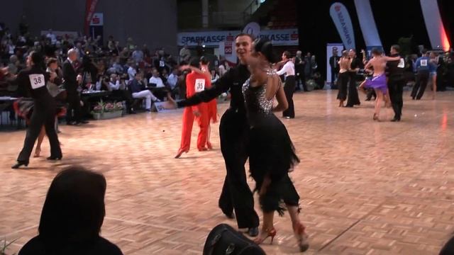 Evgeni Kuzin & Elina Popova - Rumba - MŚ Youth Linz 2010 смотреть онлайн