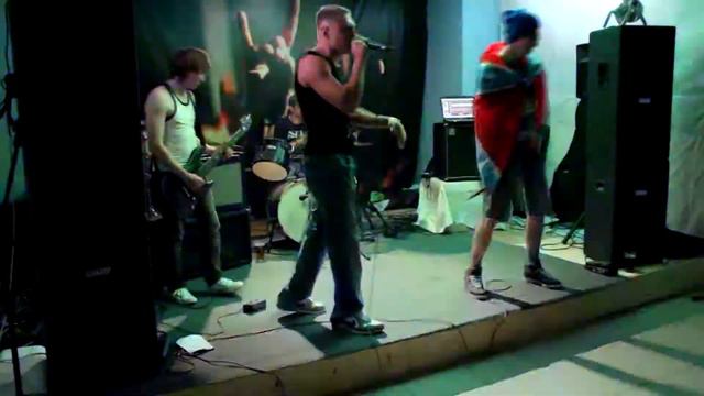 43X 2 кулака Кавер Многоточие смотреть онлайн