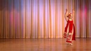 Ишимцева Светлана, Тобольский район, "Русский лирический танец"