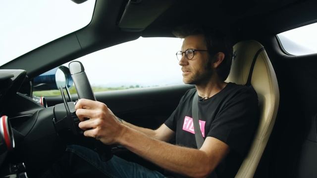 Ferrari 812 GTS: Road Review - Ferrari Fortnight Part 4/5 | Carfection 4K