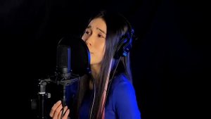 "Город, которого нет" - Нацуки Сугавара и Игорь Корнелюк