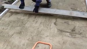 засыпка подушки под дорожку песком