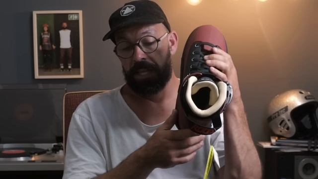 Roces sent me this Box смотреть онлайн