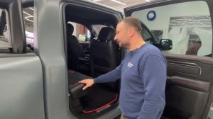 Оклейка полиуретановой пленкой Suntek PPF Matt Dodge RAM SRT