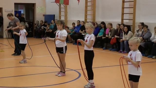 2 и 3 место по прыжкам на скакалке смотреть онлайн