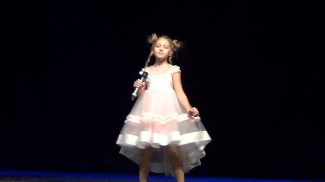 песня волшебные сны. Эстрадный вокал. Кира 8 лет. Лауреат 1 степени. Рождение звезд. г.Пермь. смотреть онлайн