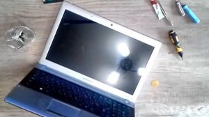 Быстрая разборка ноутбука Samsung RV513 (подробное описание)