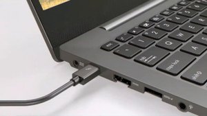 ASUS ExpertBook P5440 | The world’s lightest dual-storage 14” business laptop