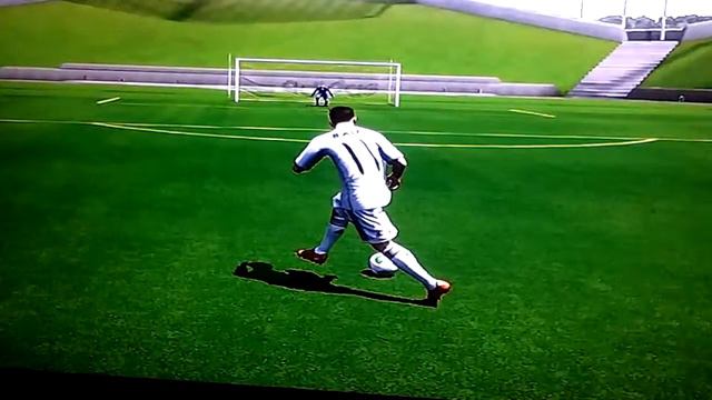 Fifa 14 Ronaldo,Bale,Messi & Neymar Skills & Goals смотреть онлайн