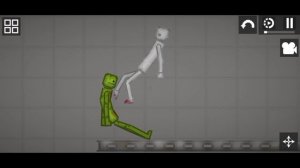 Игра на выживание в Мелон Плейграунд