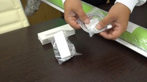 Распаковка рулонных штор LOUVOLITE с электроприводом и пультом ДУ от интернет-магазина ЖАЛЮЗНИК