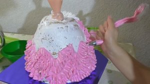 Торт КУКЛА БАРБИ Как украсить торт Куклу БАРБИ  Barbie Doll Cake