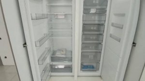 Встройка холодильника и морозильной камеры в кухню