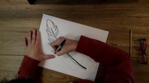 Drawing a feather with Carolyn Stich