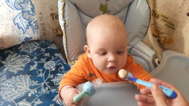 пробуем банан