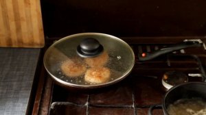 Готовим макароны с котлетой #кулинаримдома