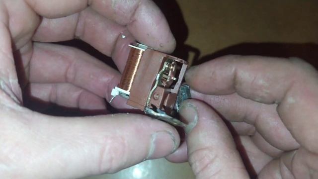 РЕЛЕ SIEMENS V23077-A1007-A403 PORTUGAL ВНУТРИ ДРАГМЕТАЛЛЫ
