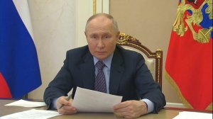 Гуманитариям предложили сдавать математику при поступлении в вузы... Владимир Путин обещал подумать!