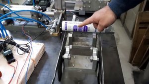 Silicone tube filling module, or how we invent the machine. / Модуль набивки силиконовых туб.