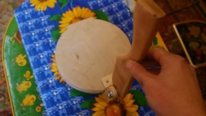 Пресс для теста ручной.