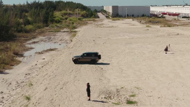 Land Rover Defender | Urban Automotive x Vossen UV-4 Wheel смотреть онлайн