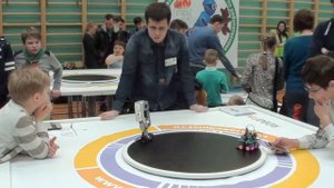 Тифон. робо сумо 10х10. Открытый Питер, апрель 2017.