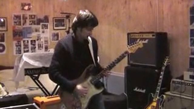 Total Impro, Strat Rory Gallagher plug on Fender G-DEC30 смотреть онлайн