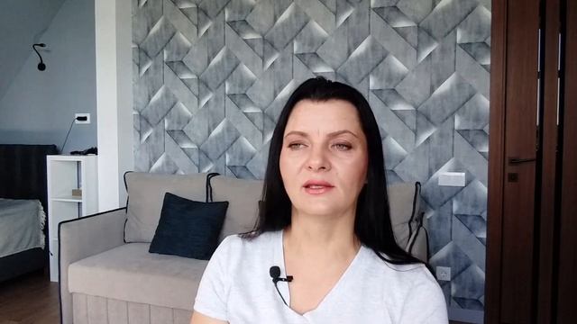 Даже если женщина выпивает в меру, лицо её меняется не в лучшую сторону. смотреть онлайн