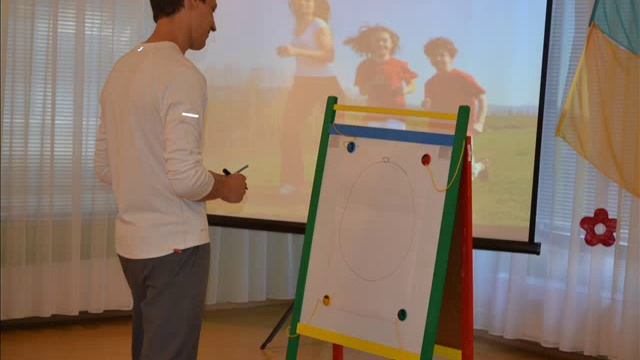 Спортивный праздник "Мама, папа, я - спортивная семья" смотреть онлайн