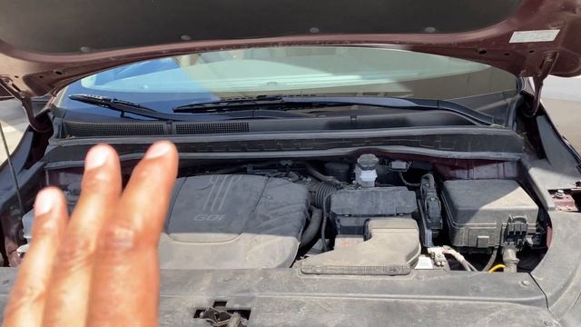 Kia Sedona - brake fluid смотреть онлайн